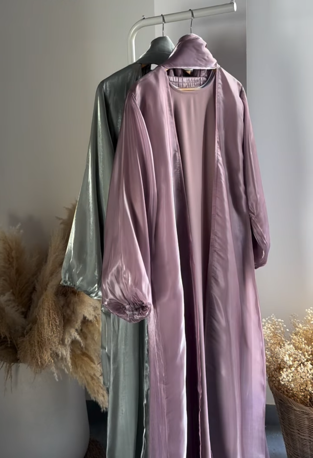 Al Hayaa Luxe Abaya Organza 2pc Shrug Abaya (Imported) - 54, Sage Green
