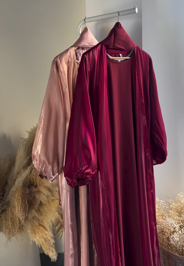 Al Hayaa Luxe Abaya Organza 2pc Shrug Abaya (Imported) - 54, Sage Green