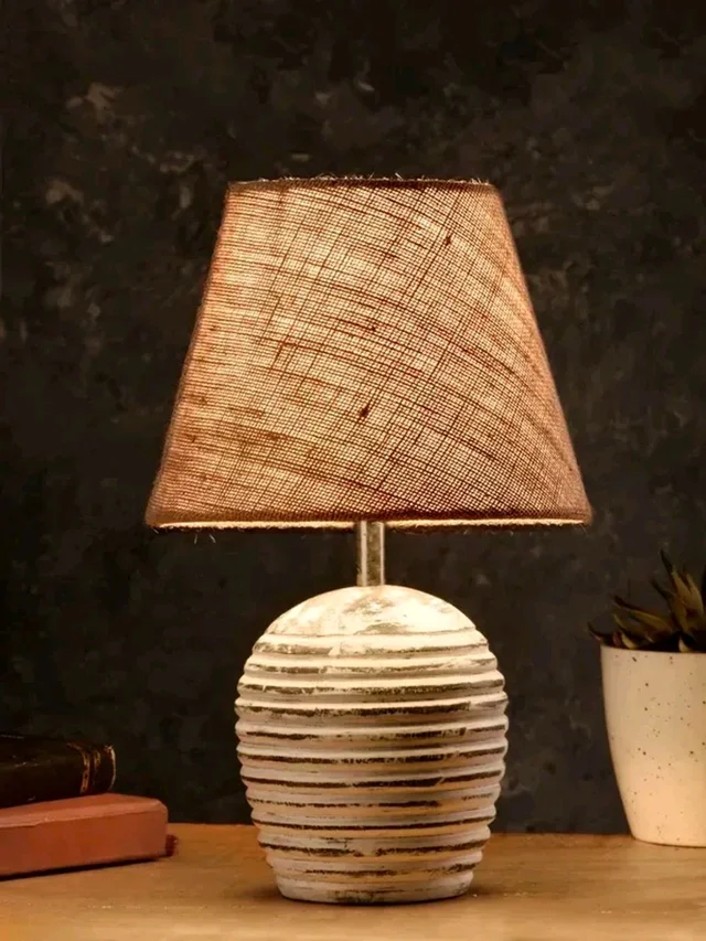 Stripped Wooden Lamp with Jute cover